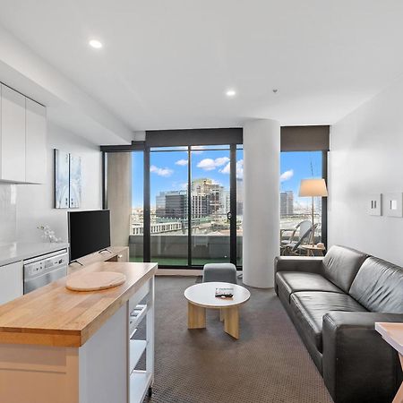 Resort Style Living Yarra Wharf Melbourne Eksteriør billede